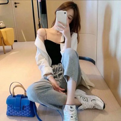 隔窗恋爱:咫尺相望